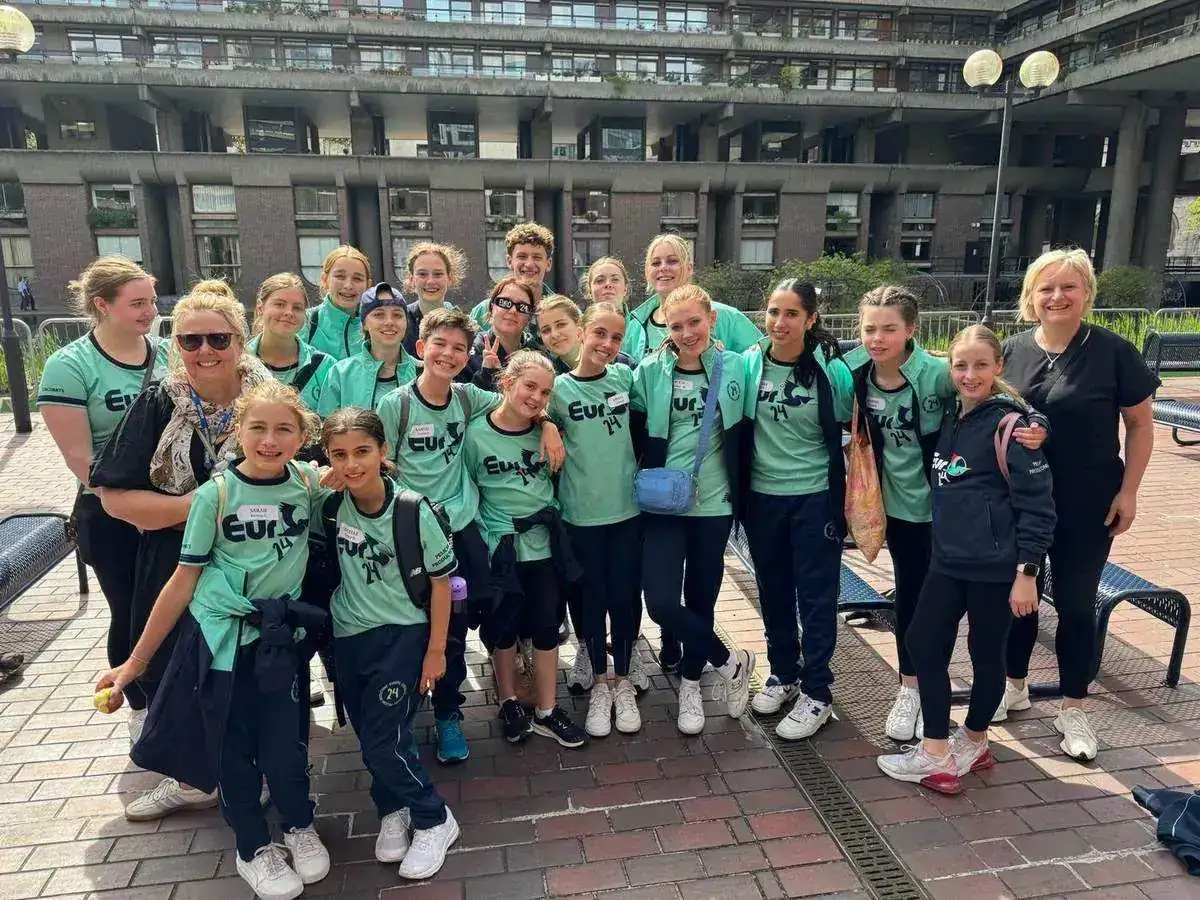 Pelican performers in London on the 2024 Europe tour